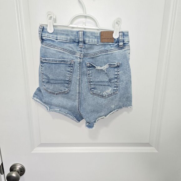 American Eagle Jean Shorts Next Level Stretch Light Wash Size 0 Distressed - Picture 6 of 9